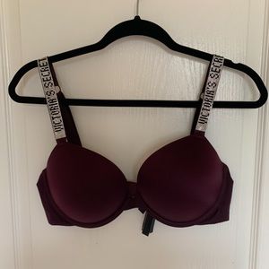 Victoria’s Secret shine strap push up bra